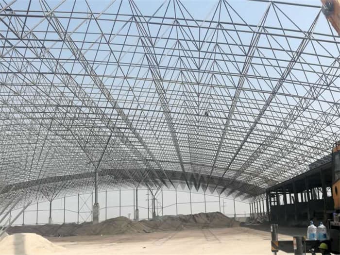 太仓钢厂料仓网架工程